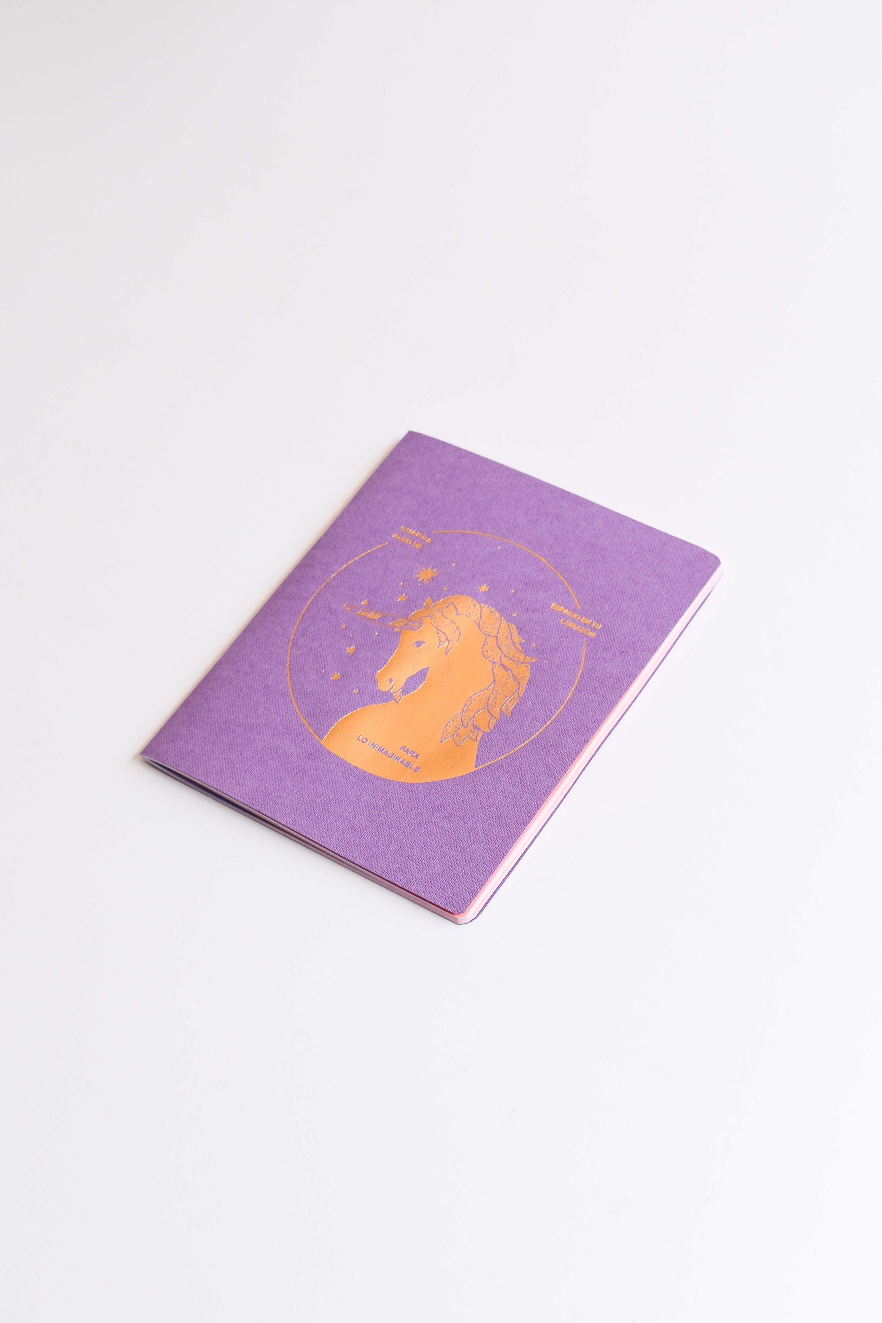 Libreta «Guarda algo de espacio en tu corazón para lo inimaginable»